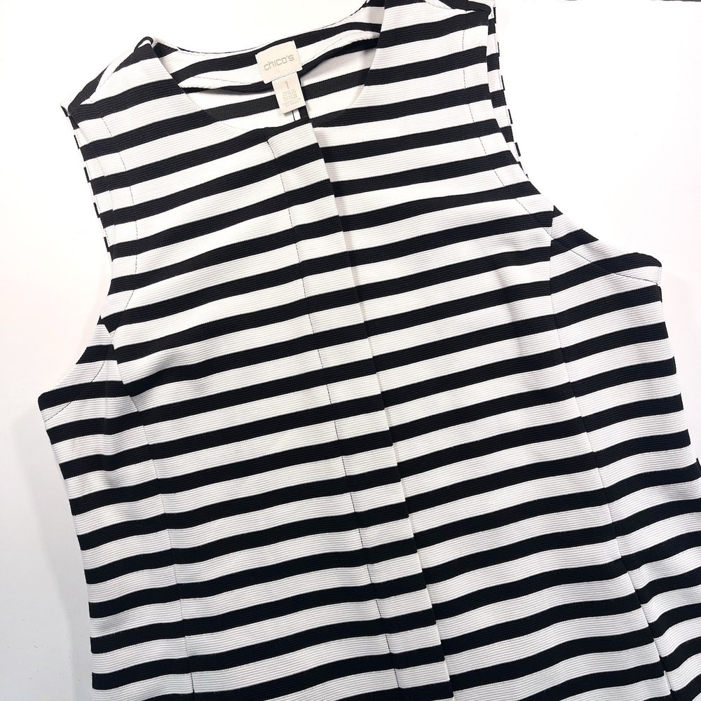 Chicos Black And White Striped Long Line Vest Full Zip W‎ Pockets Size 1 Med